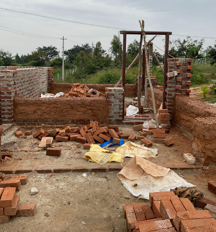 Natural Building &amp; Sustainable Construction – We design using eco-friendly materials and methods that are healthy, low-impact, and context-sensitive.